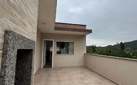 Loft No Centro De Bombinhas